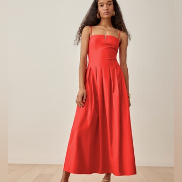 ISO Reformation Kye Dress in all of the colors. - Picture 2 of 3